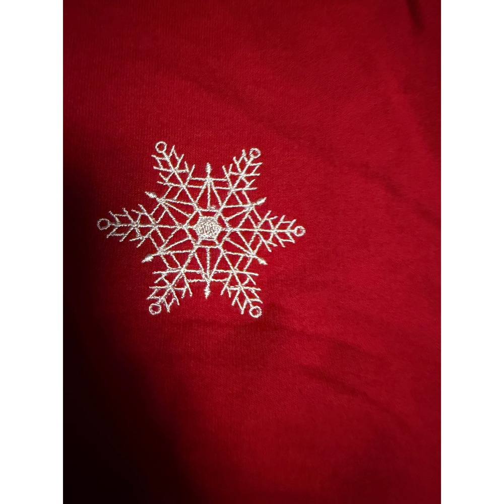 Granny Core Red Snowflake Embroidered Sweatshirt Crewneck Medium Holiday - Picture 2 of 5